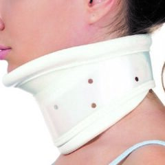 ADJUSTABLE CERVICAL COLLAR WITH CHIN