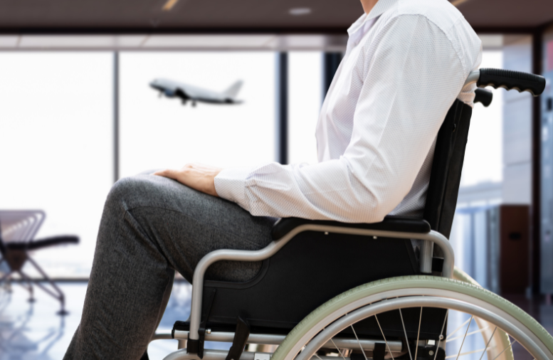 Consejos para subir a un avión con silla de ruedas